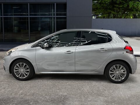 208 1.2 80ch Allure Plus /camera de recule/radar de recule/feux 2018 occasion 09120 Varilhes