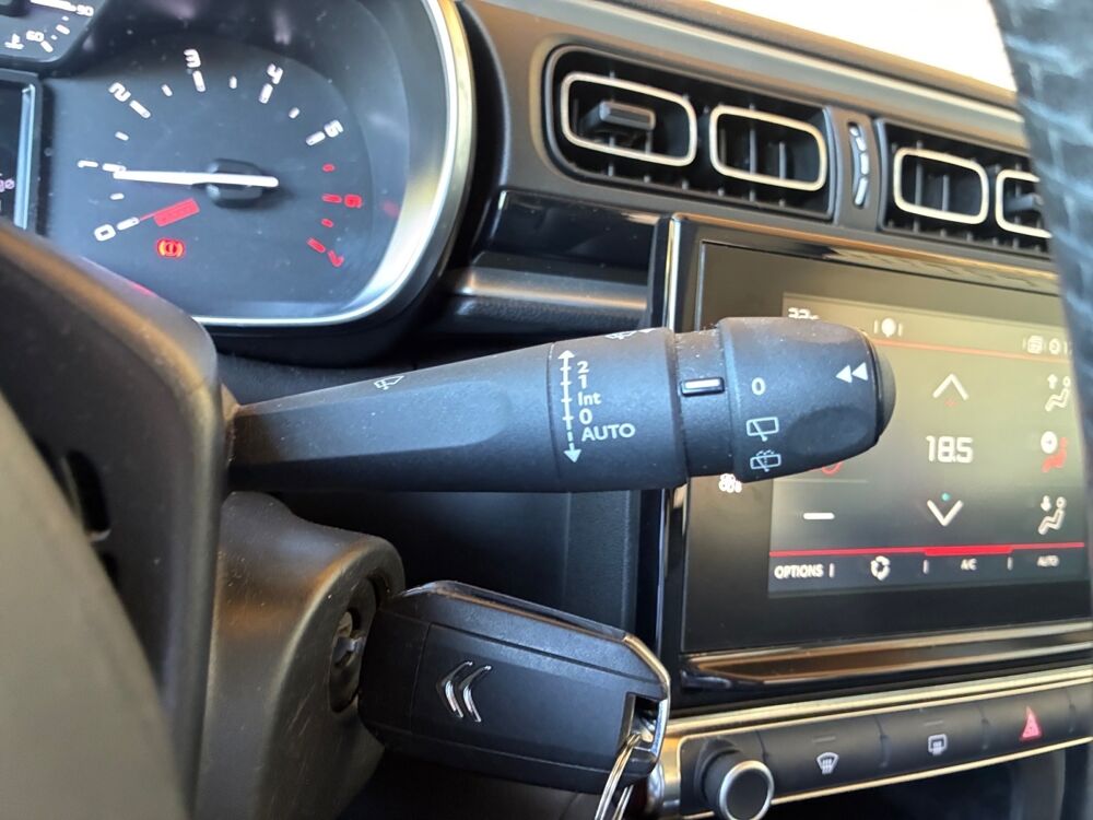 C3 1.2 Vti 80 ch Shine Generation III /GPS/Radar/Vitres &eacute;lectri 2018 occasion 19000 TULLE