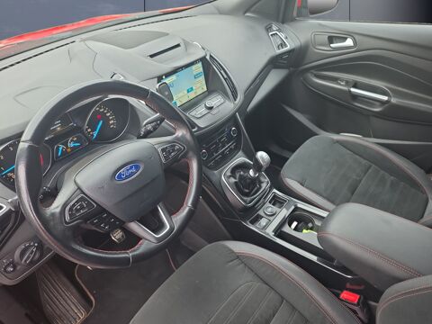Kuga 2.0 Tdci 150 ch St-line /Cam&eacute;ra de recul/Radars AV-AR/Hayon 2019 occasion 34500 B&eacute;ziers