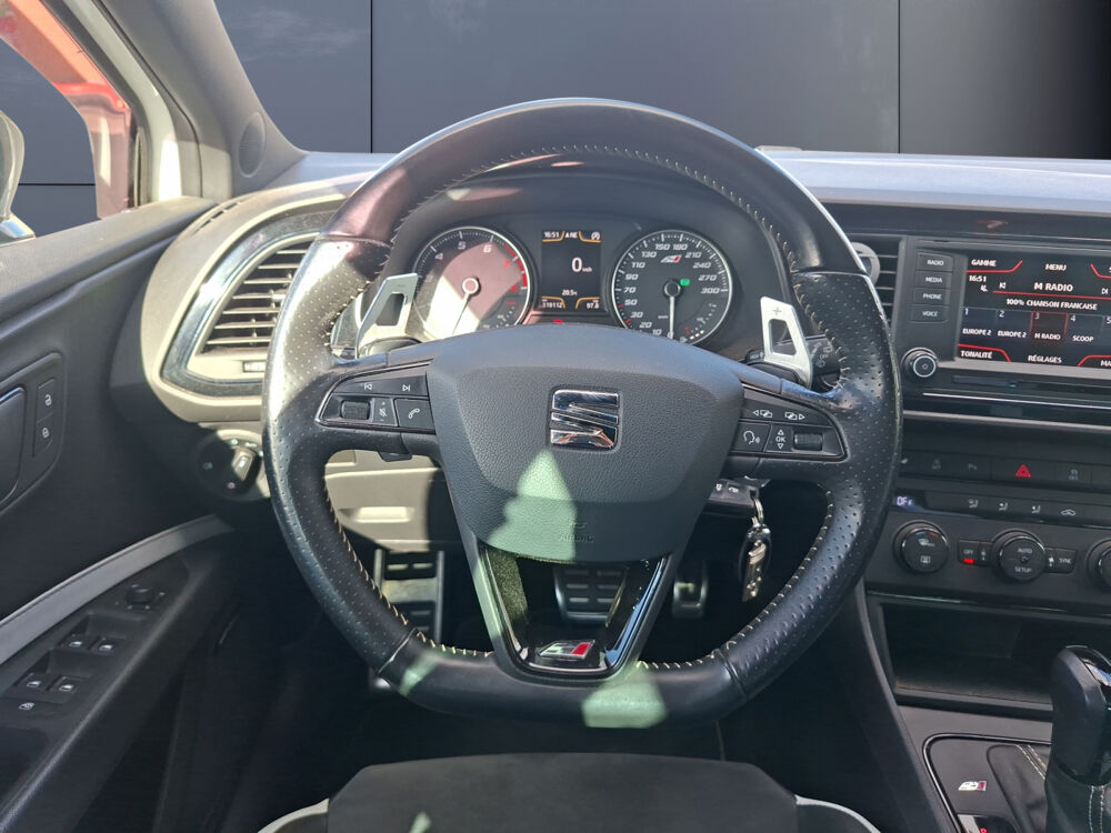 Leon 2.0 Tsi 280 ch Cupra Dsg Bva Start-stop /Seat sound/Feux aut 2015 occasion 43000 Le Puy-en-Velay