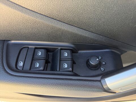 Q2 35 TDI 150 ch S tronic 7 Quattro Business line /CarPlay et A 2020 occasion 38300 Bourgoin-Jallieu