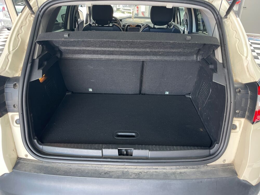 Captur 0.9 Tce 90 Energy Life Start-stop 2015 occasion 09120 Varilhes