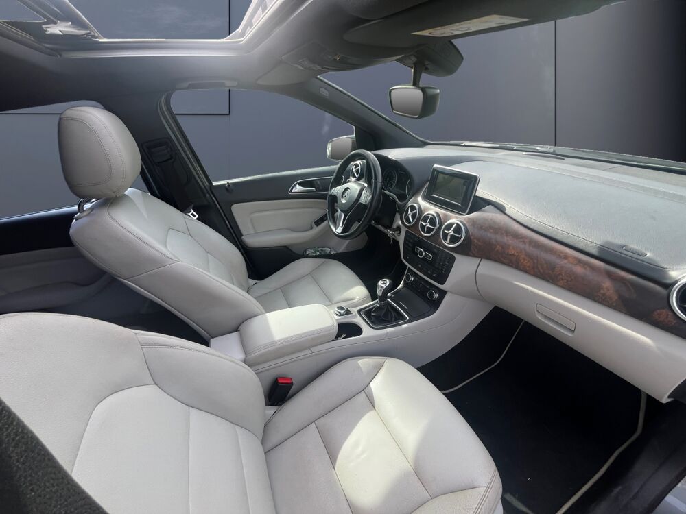 Classe B 1.5 180 Cdi 110 Fascination /GPS/Toit Ouvrant Panoramique/Si 2013 occasion 74200 Thonon-les-Bains