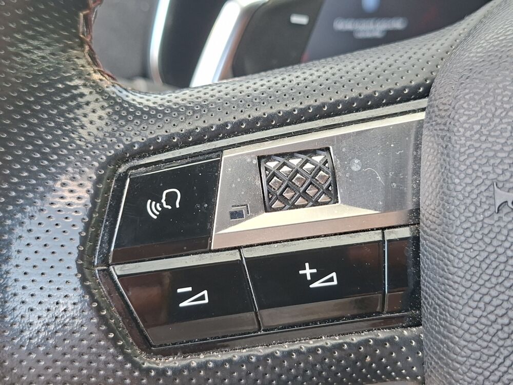 DS7 2.0 Bluehdi 180 ch Performance Line Bva /1&egrave;re main/Suivi com 2018 occasion 43000 Le Puy-en-Velay