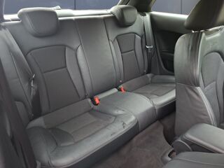 A1 1.6 Tdi 90 ch S-line S-tronic Bva /X&eacute;non Plus / Feux LED / S 2011 occasion 43000 Le Puy-en-Velay