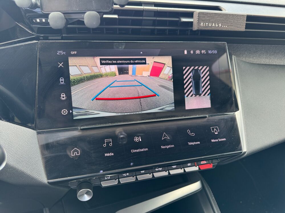 308 1.2 130 ch Allure Pack /Suivi Complet/Cam&eacute;ra/Carplay/LED Amb 2022 occasion 59000 Lille