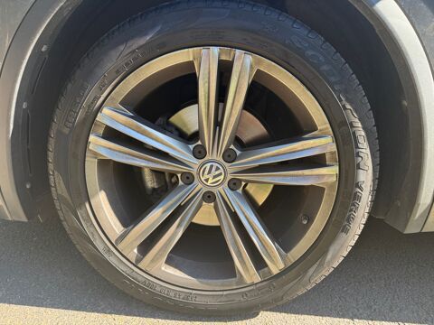 Tiguan 2.0 Tdi 150 ch R-Line Dsg 7 Bva /Crochet d'atelage/ Toit Pan 2019 occasion 14400 Bayeux