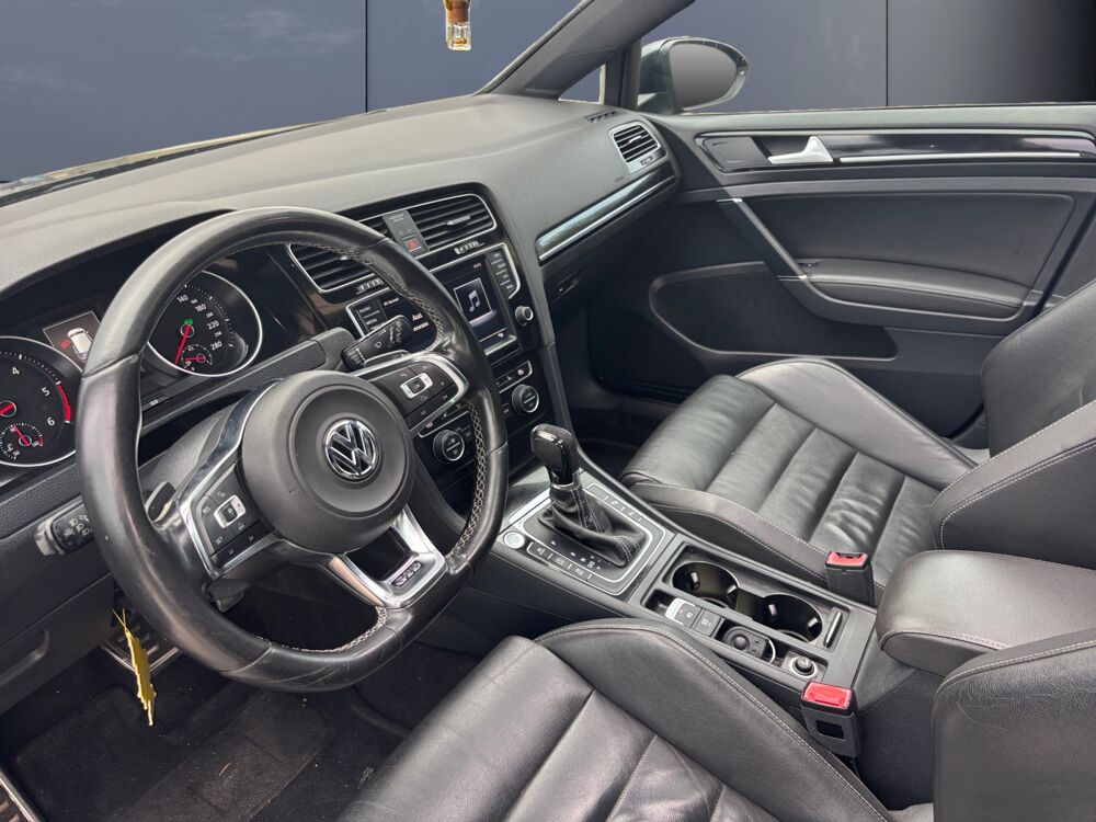 Golf 2.0 Tdi 184 ch Gtd Dsg6 /Toit ouvrant / Int&eacute;rieur cuir / Spo 2015 occasion 43120 Monistrol-sur-Loire