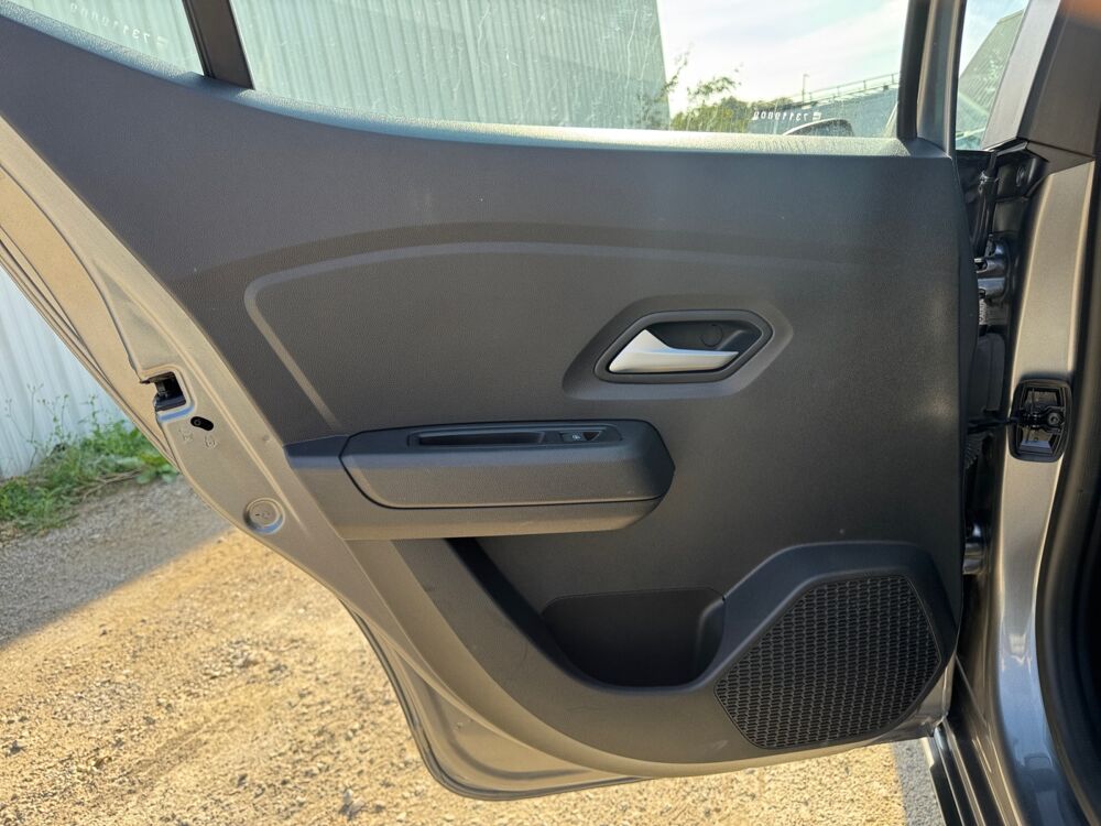 Sandero TCe 90 ch Stepway Expression CVT /1ere main/Parfait &eacute;tat 2024 occasion 13300 Salon de Provence