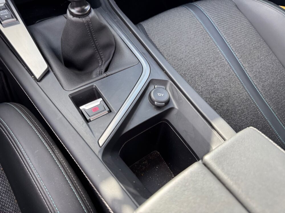 308 1.2 130 ch Allure Pack /Suivi Complet/Cam&eacute;ra/Carplay/LED Amb 2022 occasion 59000 Lille