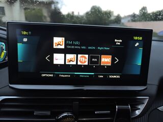 3008 Generation-ii 1.6 225 ch Hybrid Phev Allure Pack E-eat Bva / 2021 occasion 63500 Issoire