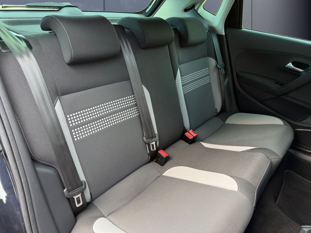 Polo 1.2 Tsi 105 ch Life /Clim/Radars Ar/Chaine de Distribution 2013 occasion 44800 Saint-Herblain