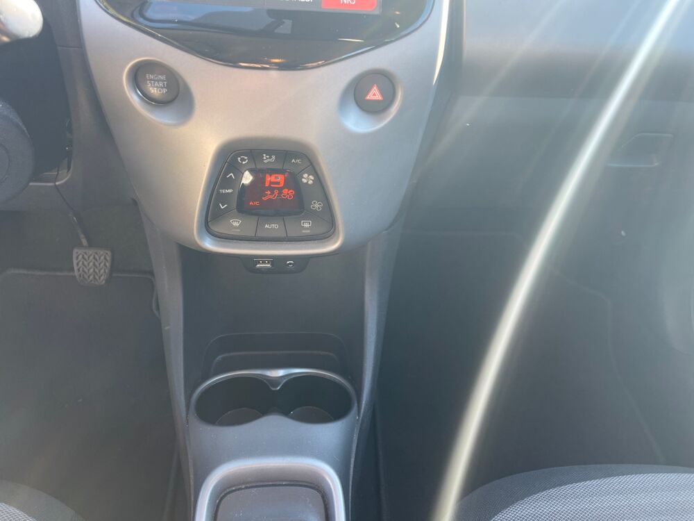 Aygo 1.0 Vvti 70 X-cite 2020 occasion 09100 Pamiers