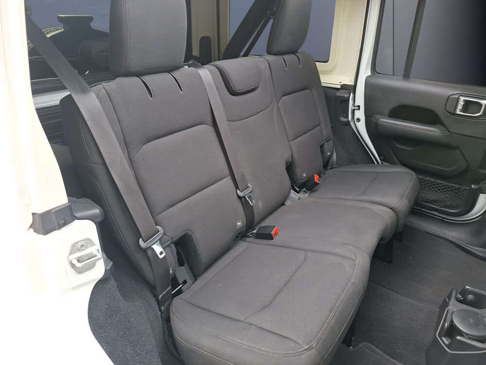 Wrangler 2.0 T-gdi 270 ch Unlimited Sky One-touch Sahara Awd Bva /Mot 2020 occasion 43000 Le Puy-en-Velay