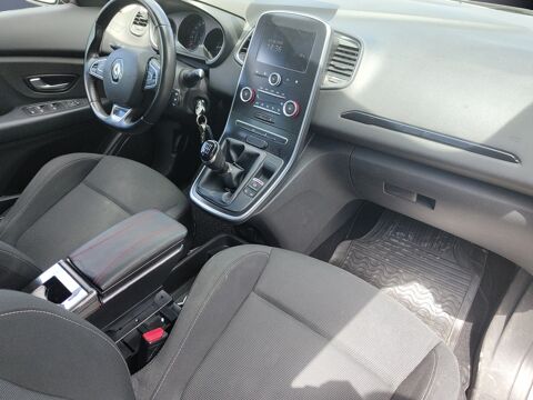 Sc&eacute;nic 1.5 Dci 95 ch Energy Life /Gps/Carplay/Entretien &agrave; jour 2018 occasion 28500 Vernouillet