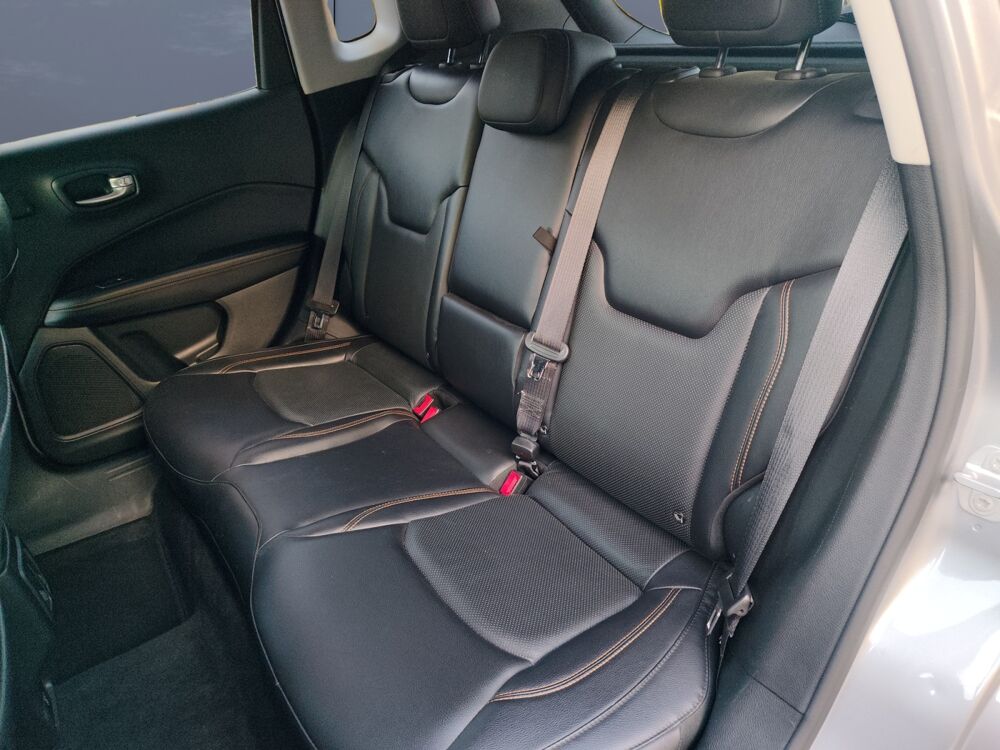 Compass 2.0 multijet 2 170ch active drive bva9 2017 occasion 40230 saint vincent de tyrosse