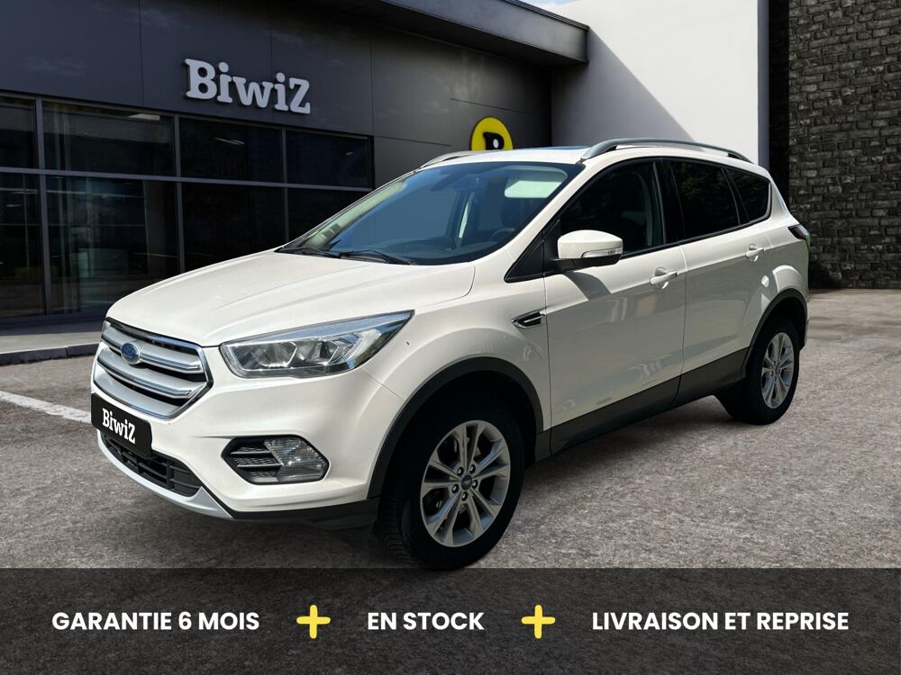 Kuga 2.0 Tdci 150 ch Titanium /Attelage/Toit ouvrant panoramique/ 2019 occasion 22250 Lanrelas