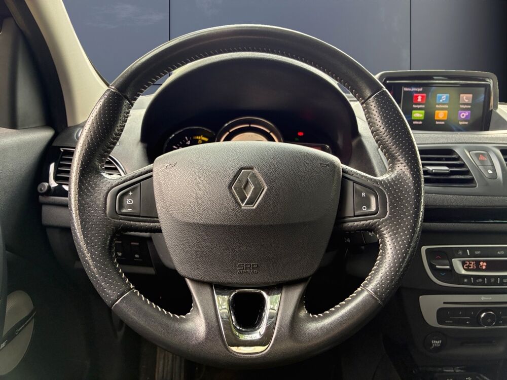 M&eacute;gane 1.6 Dci 130 ch Energy Bose /Cam&eacute;ra de recul/GPS/R&eacute;gulateur d 2015 occasion 19000 TULLE