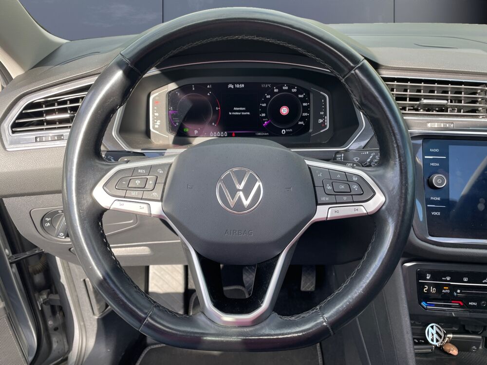 Tiguan Allspace 2.0L Tdi 150 ch &Eacute;l&eacute;gance Exclusive BVA DSG 2021 occasion 22100 Lanvallay