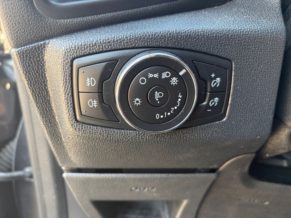 Ecosport 1.0 Ecoboost 100 St-line /Attelage/Barre de toit 2019 occasion 42160 Andr&eacute;zieux-Bouth&eacute;on