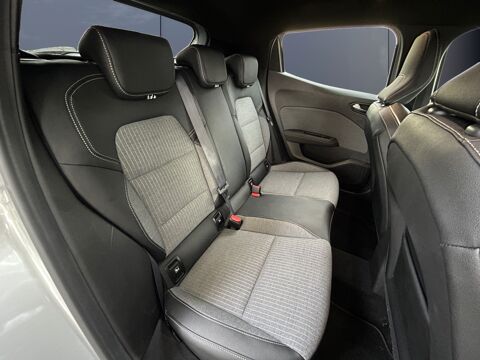 Clio 1.0 Tce 90ch Lutecia /CarPlay/R&eacute;gulateur-Limiteur/Radar AV-A 2021 occasion 18000 Bourges