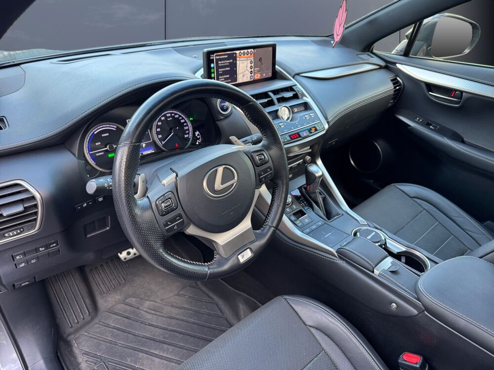 NX 300 H F-sport Executive 4WD /Suivi Lexus/Toit Pano/Si&egrave;ges Ve 2018 occasion 59000 Lille