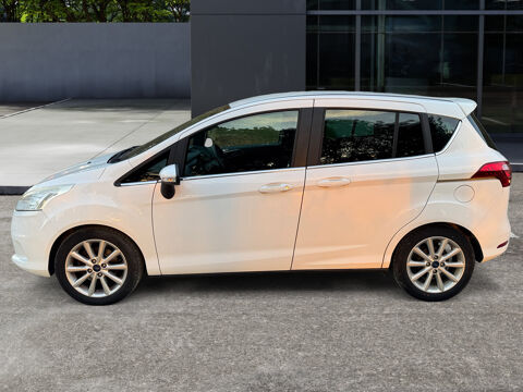 B-max 1.0 Ecoboost 125 ch Titanium Start-stop /Distribution faite/ 2015 occasion 53000 Laval