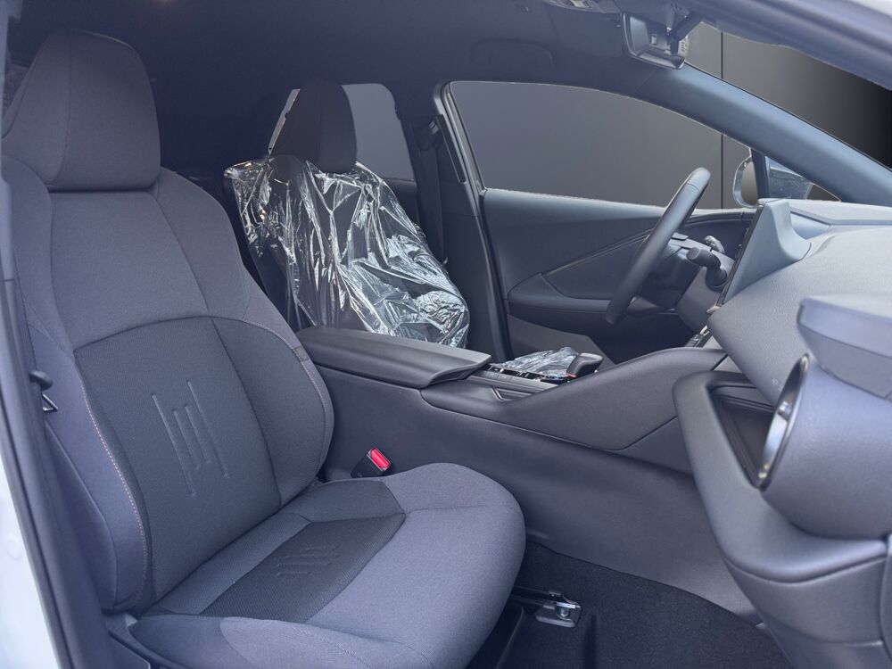 C-HR 2.0 Hsd 223 ch Design Phev /Apple Car-Play/Android-Auto/V&eacute;hi 2025 occasion 92000 Nanterre