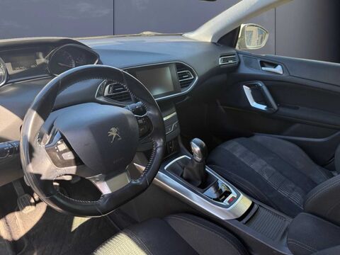 308 1.2 110 ch Allure BVM6 /Historique Peugeot/Cam&eacute;ra de recul 2016 occasion 14400 Bayeux