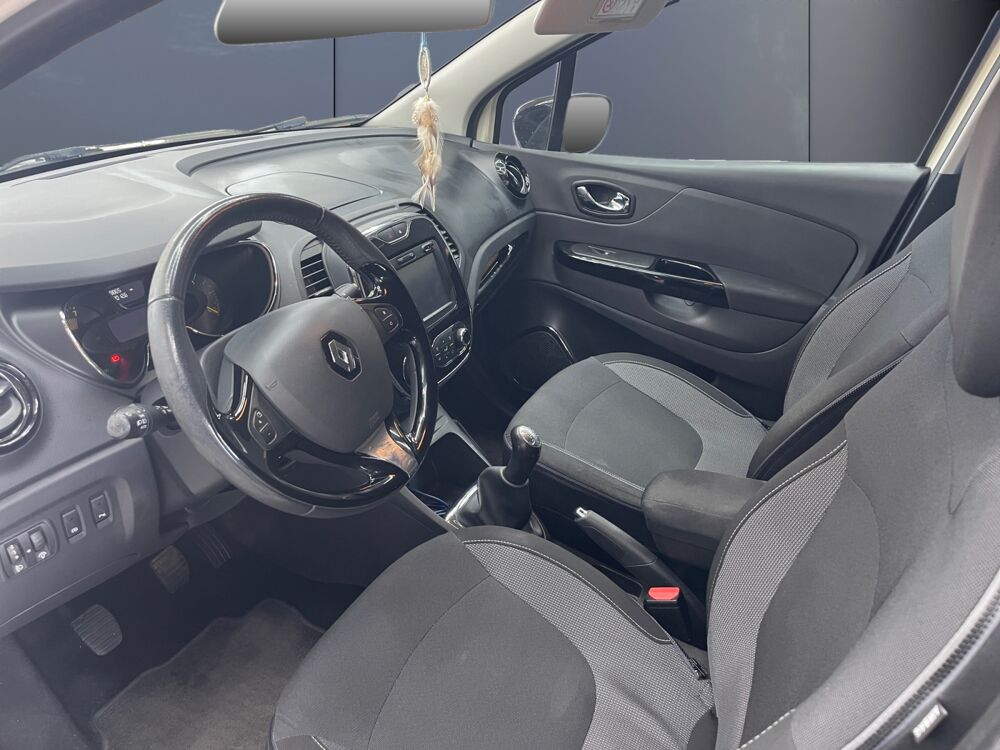 Captur 0.9 Tce 90 Energy Life Start-stop 2015 occasion 09120 Varilhes