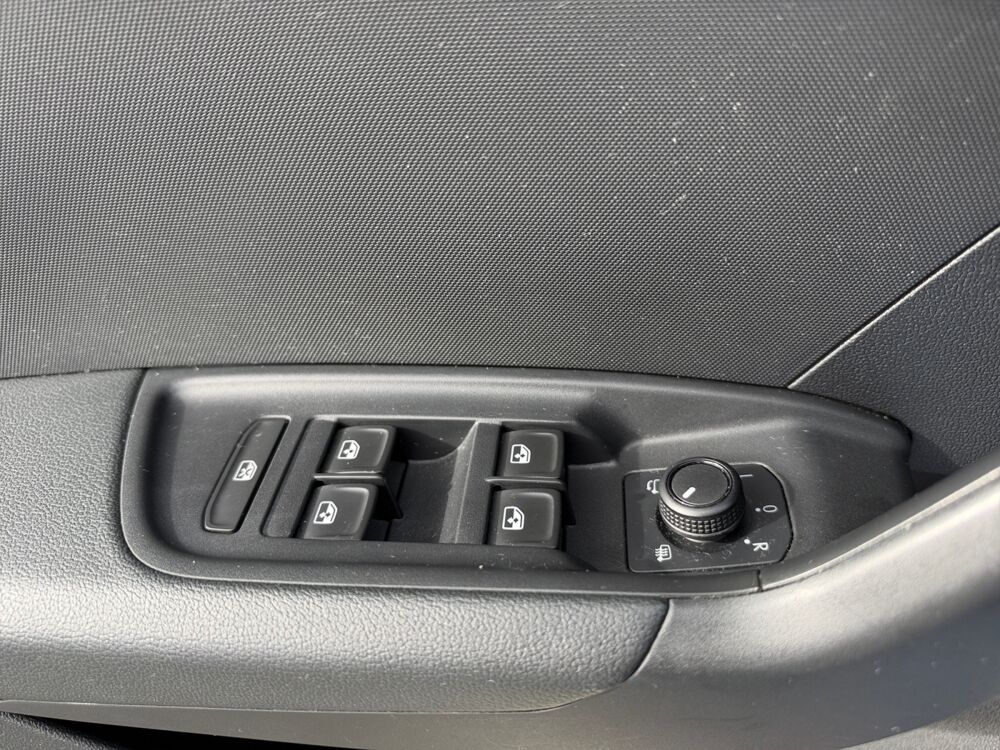 A1 Sportback 1.0 30 Tfsi 115 ch S-line Bva /Gps/Radar Arri&egrave;re 2019 occasion 29200 Brest