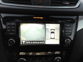 Qashqai 1.2 Digt 115 ch N-Connecta /Toit panoramique/Barre de toit/ 2018 occasion 63500 Issoire