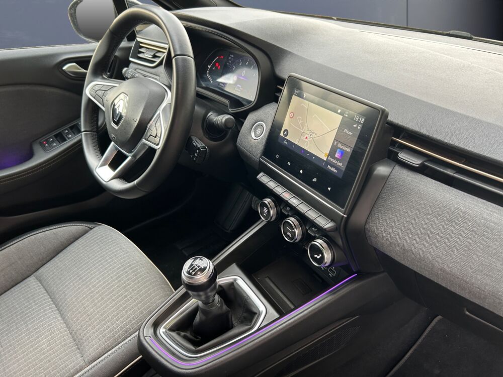 Clio 1.0 Tce 90ch Lutecia /CarPlay/R&eacute;gulateur-Limiteur/Radar AV-A 2021 occasion 18000 Bourges