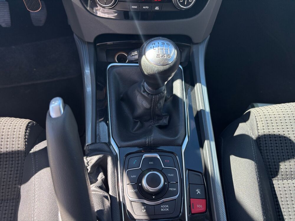 508 Generation-i Sw 2.0 Hdi 140 Active /Moteur chang&eacute; Peugeot 90 2011 occasion 43120 Monistrol-sur-Loire