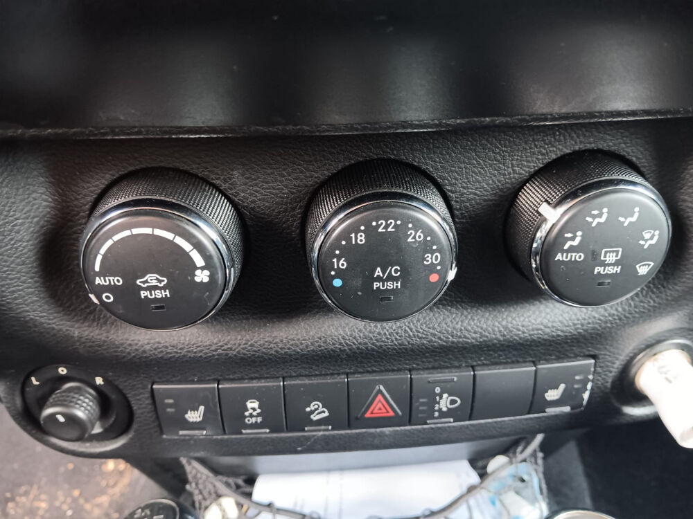 Wrangler 2.8 CRD 200 Sahara A 2012 occasion 06700 Saint-Laurent-du-Var