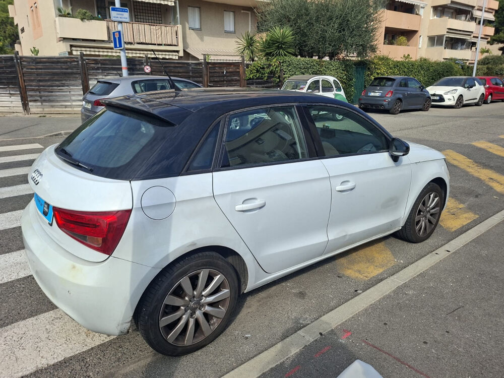A1 Sportback 1.4 TFSI 140 COD Ambition Luxe S tronic 2013 occasion 06700 Saint-Laurent-du-Var