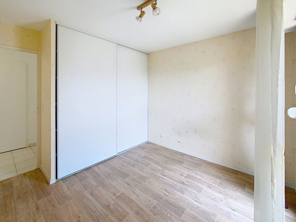 Location Appartement BASSENS, sur les premières hauteurs Bassens