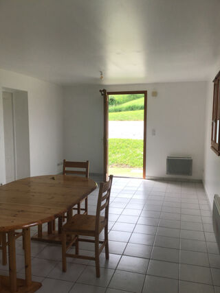  Appartement à louer 2 pièces 60 m²