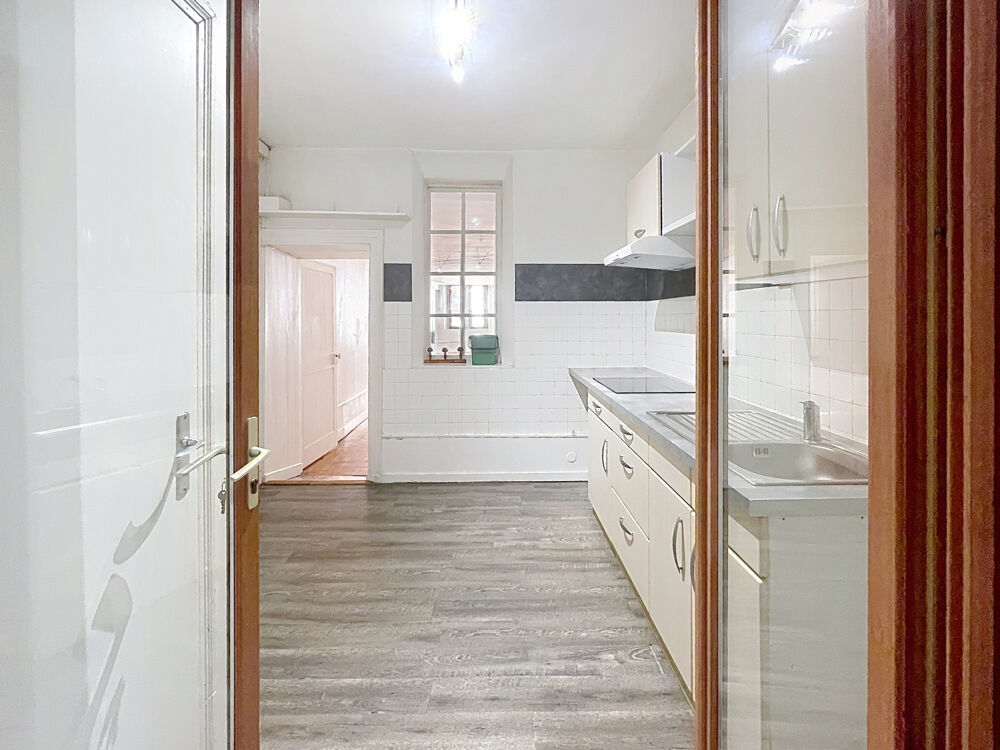 Location Appartement CHAMBERY Centre Historique, Vaste T1 de 53.87m2 Chambery