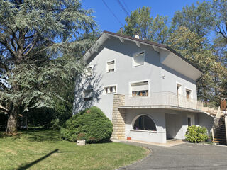  Appartement à louer 2 pièces 60 m²