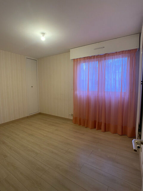  Appartement � louer 4 pi�ces 106 m�