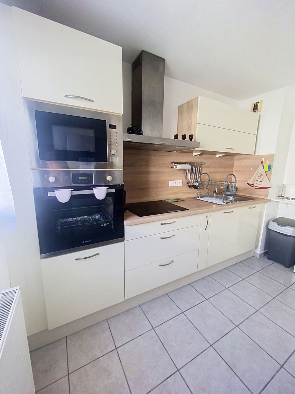 Location Appartement CHAMBERY Covet, Joli T2 entièrement meublé et équipé Chambery