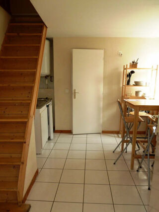 Duplex/triplex � louer 2 pi�ces 23 m� Chambery