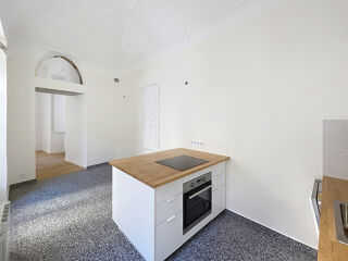  Appartement à louer 4 pièces 89 m²