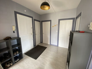  Appartement � vendre 3 pi�ces 77 m�