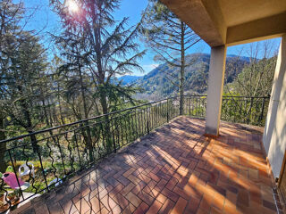  Maison � vendre 10 pi�ces 190 m�