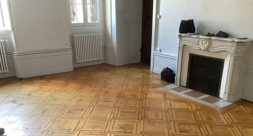 Location Appartement CHAMBERY Centre Historique, spacieux appartement Chambery