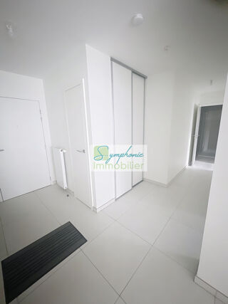  Appartement � louer 3 pi�ces 74 m�