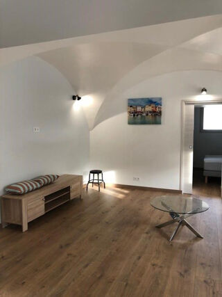  Appartement à louer 2 pièces 52 m²