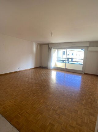  Appartement � louer 4 pi�ces 106 m�